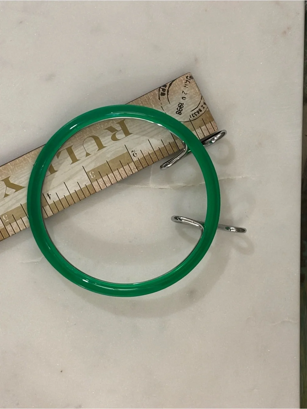 Embroidery Hoops 4” W/metal squeeze spring clamps, Kelly & Forest Green VTG MINT